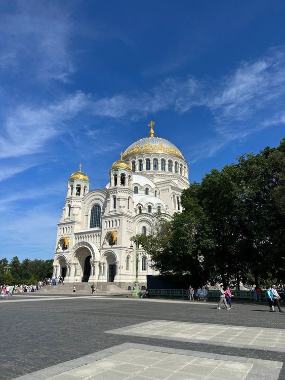 Санкт-Петербург: неочевидный и невероятный