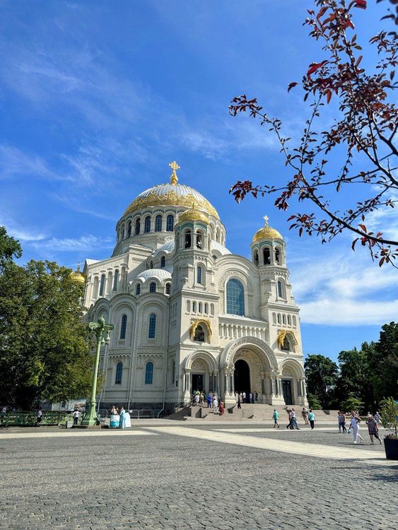 Санкт-Петербург: неочевидный и невероятный