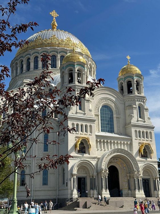 Санкт-Петербург: неочевидный и невероятный