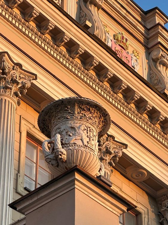 Санкт-Петербург: неочевидный и невероятный