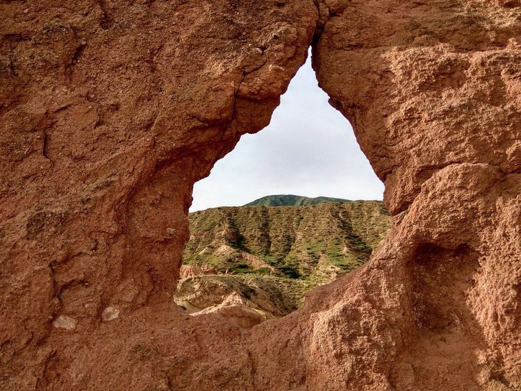 50 оттенков Киргизии. Тур по главным природным красотам.